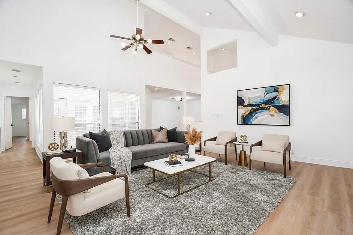 5 bed, 4.0 bath, 2750 sqft, $3,200 — Photo 4