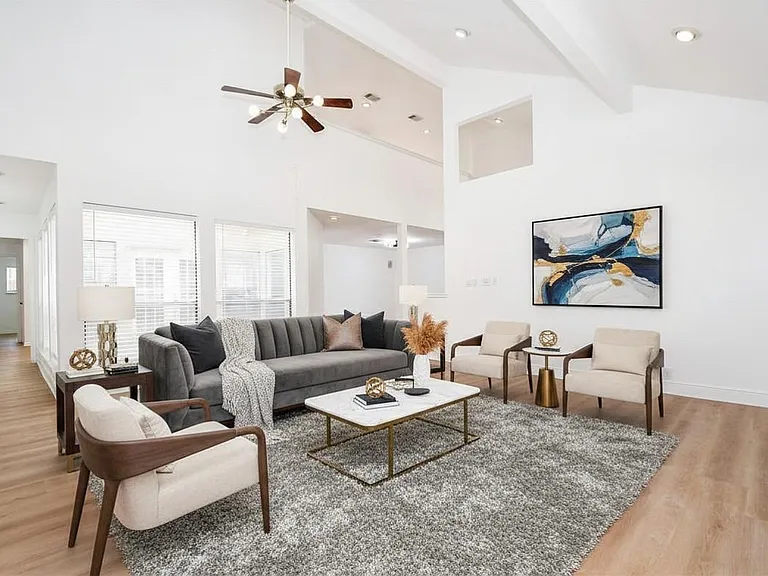 11907 Pepperdine Ln — Photo 4