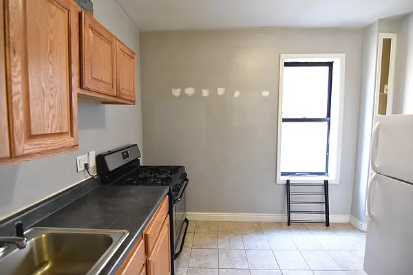 Rented by Bohemia Realty Group | media 2