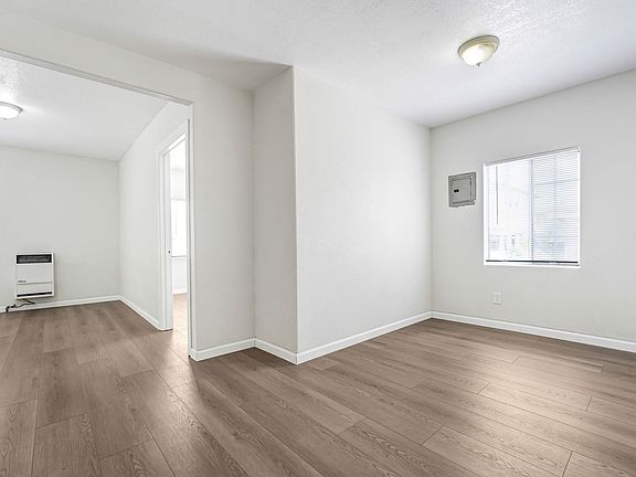 5th image of 113 California Ave #3