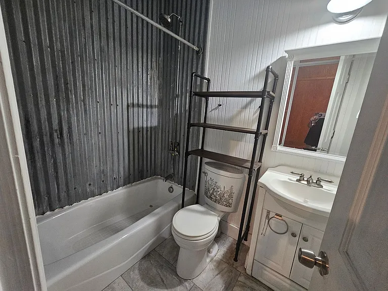 302 2nd Ave S — Photo 11