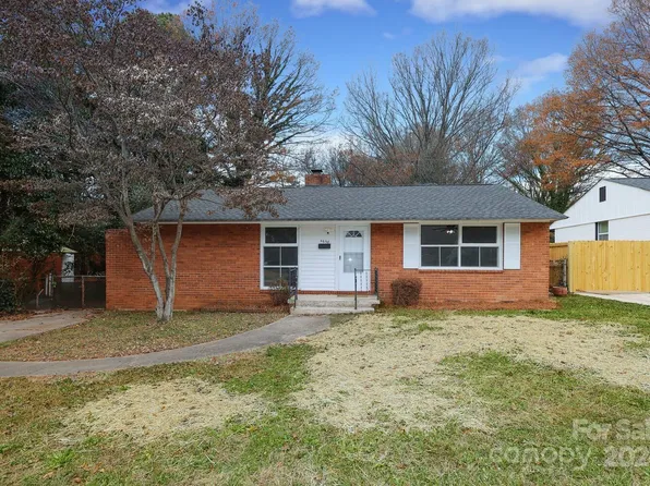 4658 Murrayhill Rd, Charlotte, NC 28209