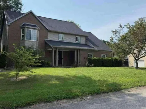 5155 W Timberwood Dr, Newburgh, IN 47630