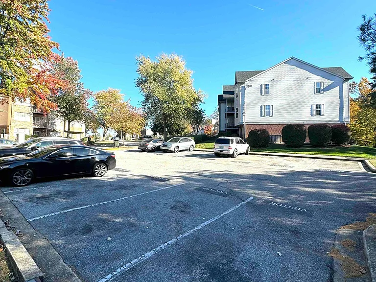 2051 Alice Ave #203 — Photo 22