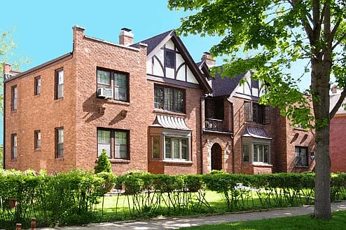 2530 Kendall Ave — Photo 2