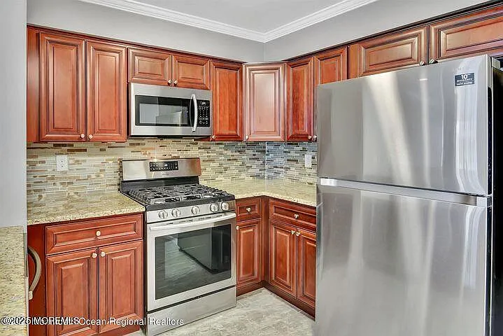 79 Crosspointe Dr — Photo 5