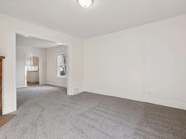 283 Harrison Ave — Photo 2