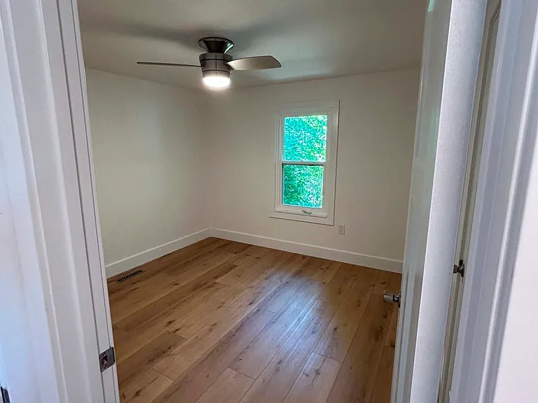 5422 S Wilson Rd — Photo 12