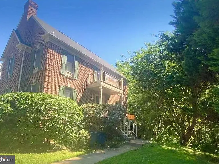19014 Steeple Pl — Photo 1