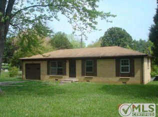 207 Eva Dr, Clarksville, TN 37042