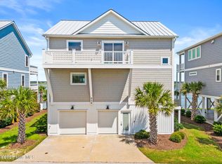 916 Bumble Bee Lane, Topsail Beach, NC 28445