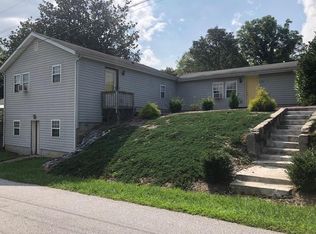 110 Mills Ave, Brevard, NC 28712
