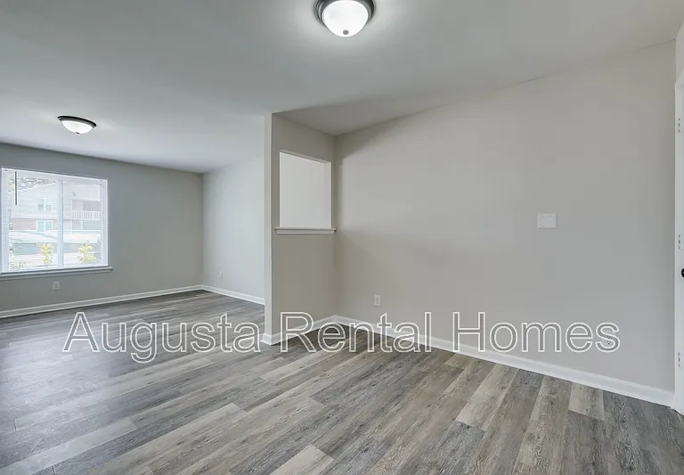 37 Conifer Ct — Photo 13