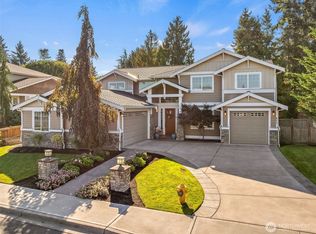 627 SW 185th St, Normandy Park, WA 98166