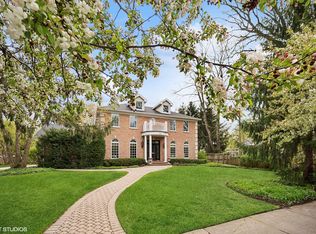 381 Grove St, Glencoe, IL 60022