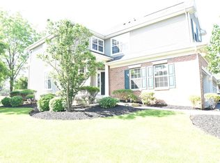 4332 Creek Rd, Allentown, PA 18104