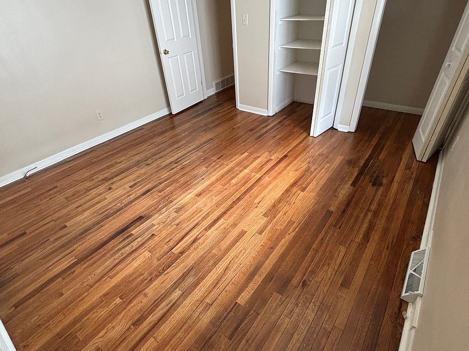 1st image of 506 E College Ave