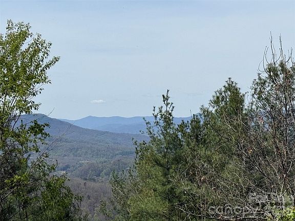 3rd image of 473 Echo Ridge Rd