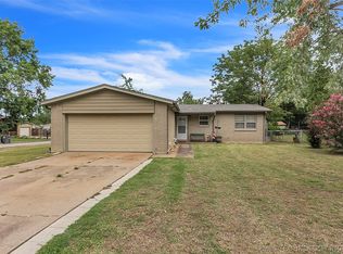 12505 E 19th St, Tulsa, OK 74128