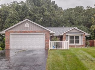 1214 Jacquelyn Ct, Maryville, IL