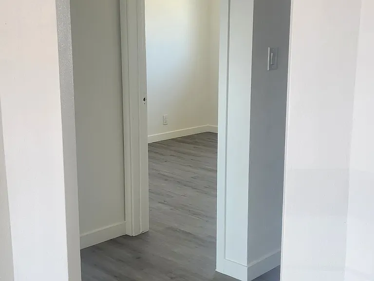 4426 Clara St #8 — Photo 2