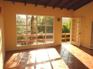 374 Mesa Rd, Santa Monica, CA 90402