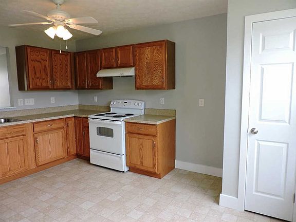 5th image of 243 Hennepin Dr