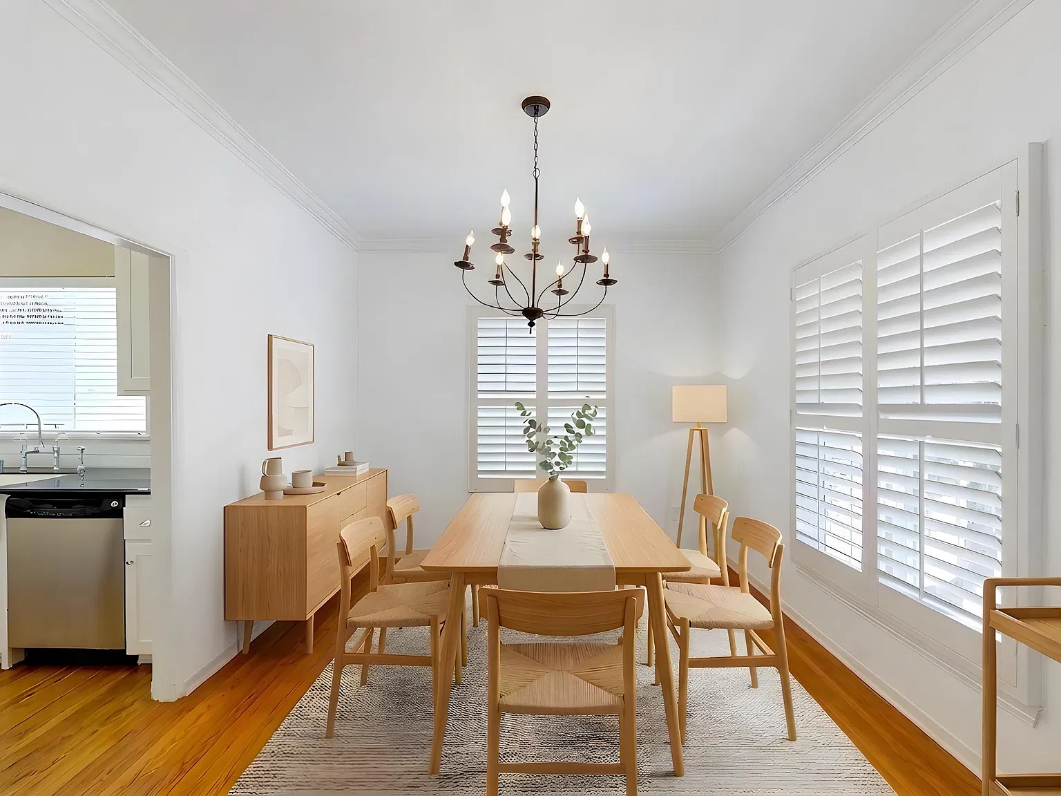2 bed, 2.5 bath, 1700 sqft, $4,995 — Photo 3