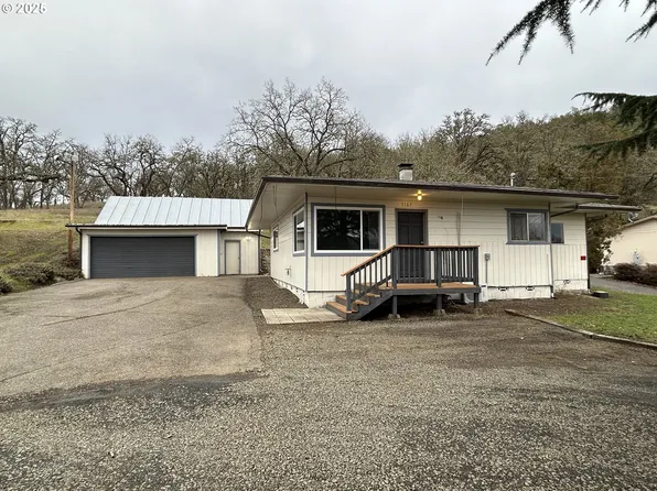 1169 NE Crescent St, Roseburg, OR 97470
