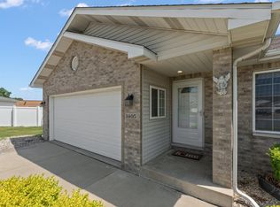 1405 Rokosz Ln, Dyer, IN 46311