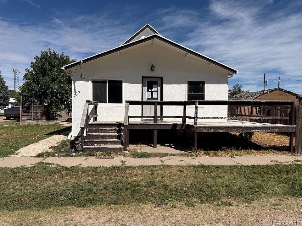 1st image of 300 Kunkle Street