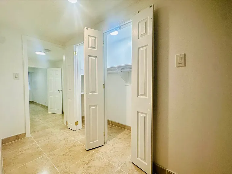 322 E 104th St #1W — Photo 17