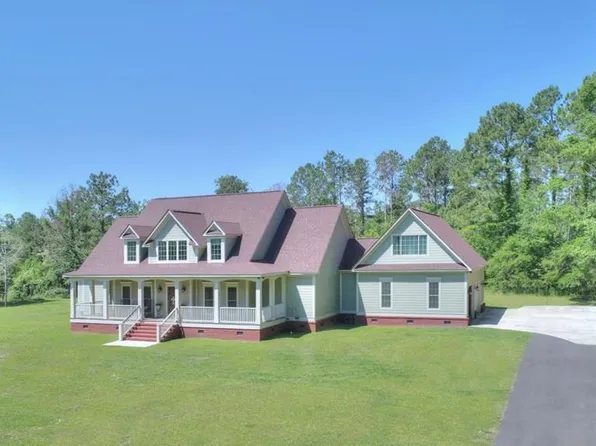 109 Hollis Ferry Ct, Leesburg, GA 31763