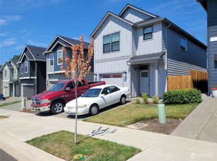 6936 N Montgomery Way, Ridgefield, WA 98642