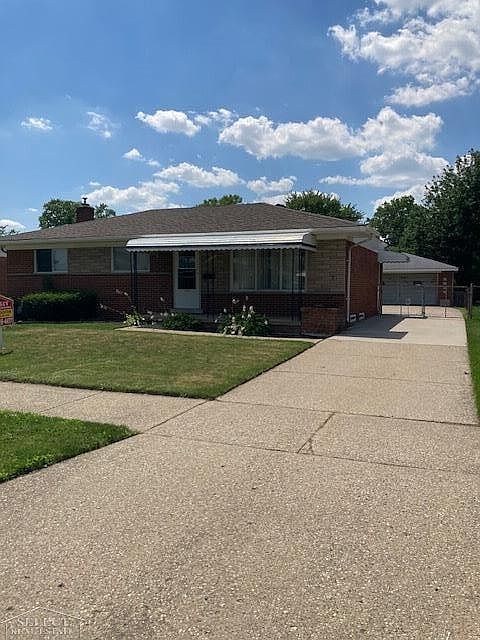 1st image of 27127 Clarpointe Dr