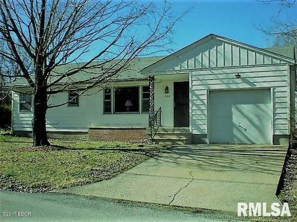 800 N James St, Carbondale, IL 62901