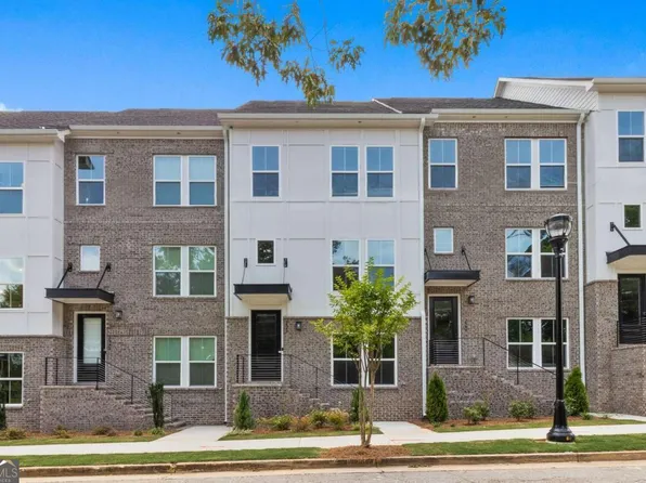 2523 Astaire Ct, Atlanta, GA 30318