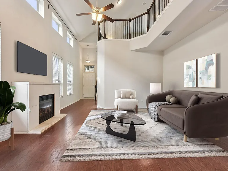 9912 Milla Cir #31 — Photo 1