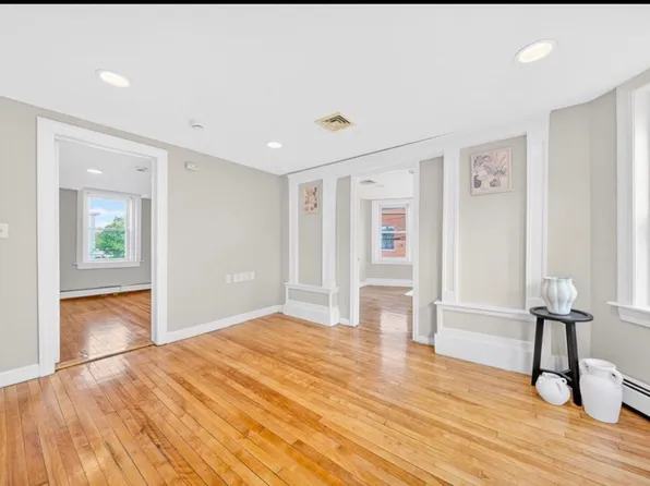 15 Broadway #2, Haverhill, MA 01832