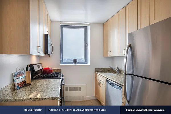 Rented by The Blueground | media 61