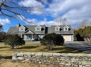223 Wapping Rd, Portsmouth, RI 02871