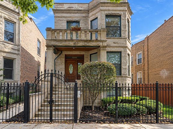 3rd image of 3244 W Potomac Ave