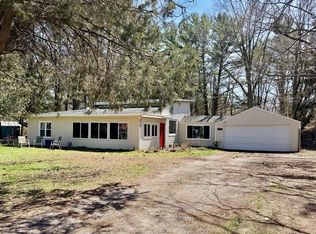 17684 Robbins Rd, Grand Haven, MI 49417
