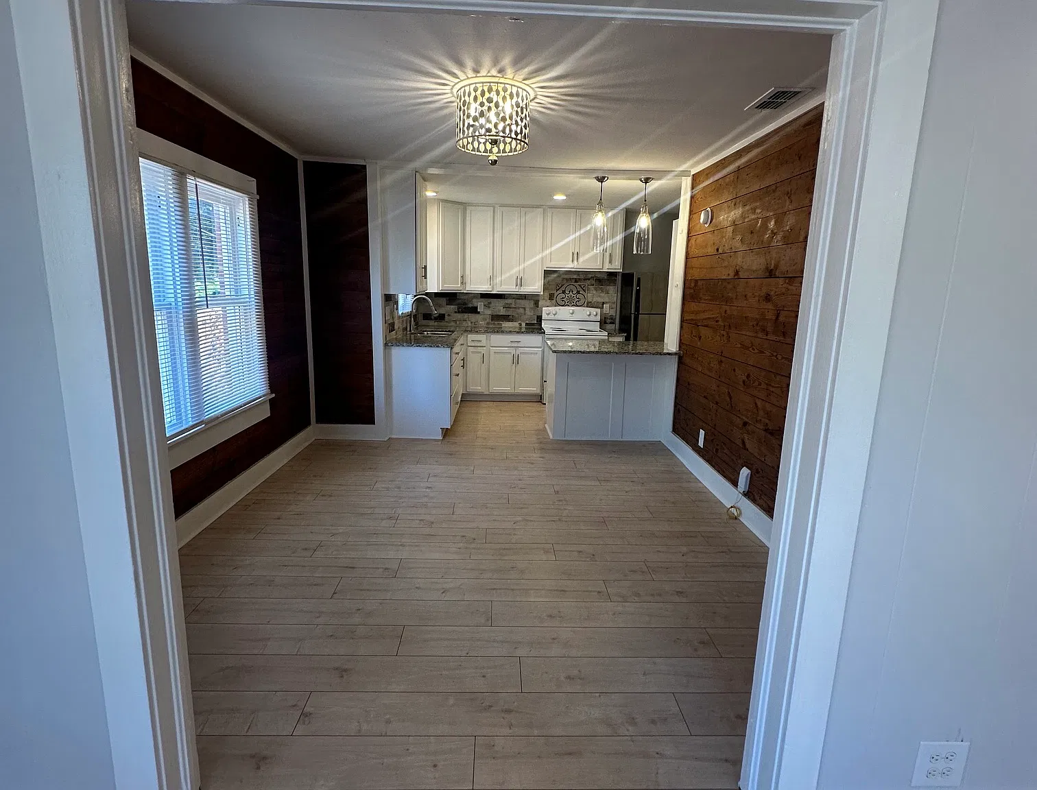 3 bed, 1804 sqft, $1,750 — Photo 4