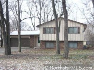 11424 Ivywood St NW, Coon Rapids, MN 55433