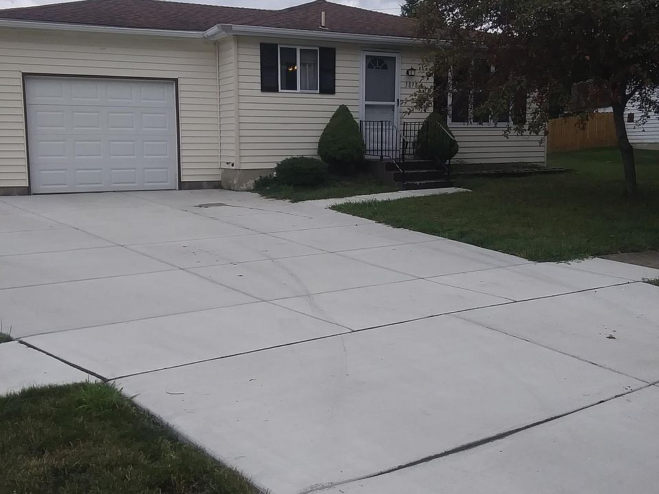 1st image of 3898 Sharondale Dr