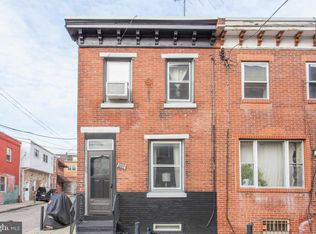 807 Latona St, Philadelphia, PA 19147