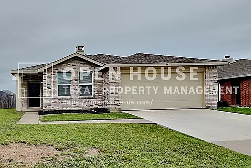 1417 Erin Dr Photo 1