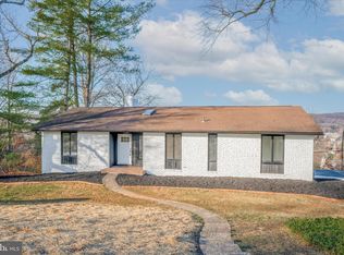 1521 Reed St, Coatesville, PA 19320