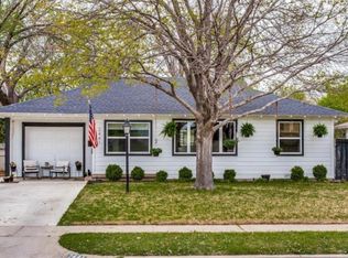 2441 Falls Dr, Dallas, TX 75211